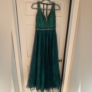 Elegant Green Prom Dress